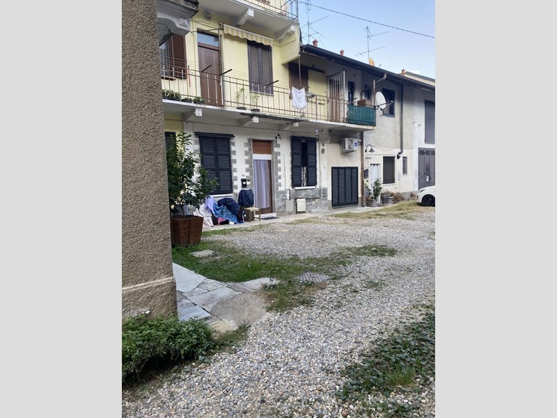 Trilocale in Vendita a Ceriano Laghetto, 18'375&euro;, 49 m²