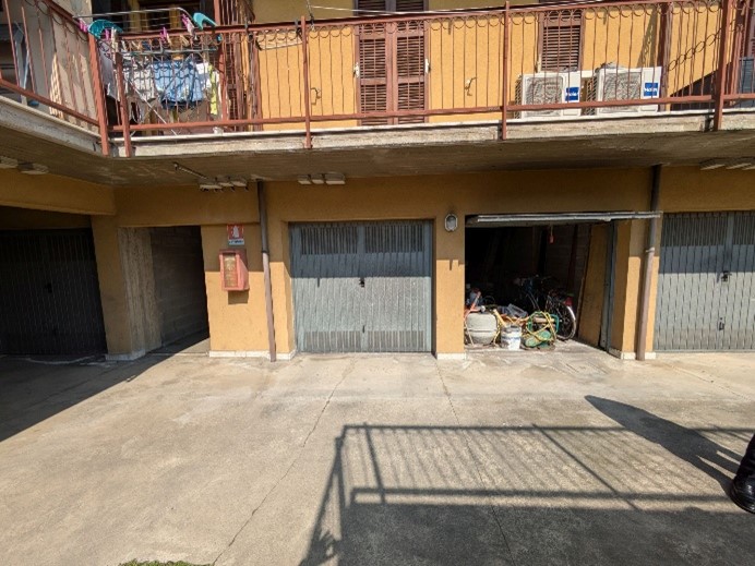 Trilocale in Vendita a Agrate Brianza, 65'421&euro;, 77 m², con Box