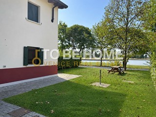 Trilocale in Vendita a Martellago, 160'000&euro;, 70 m², arredato