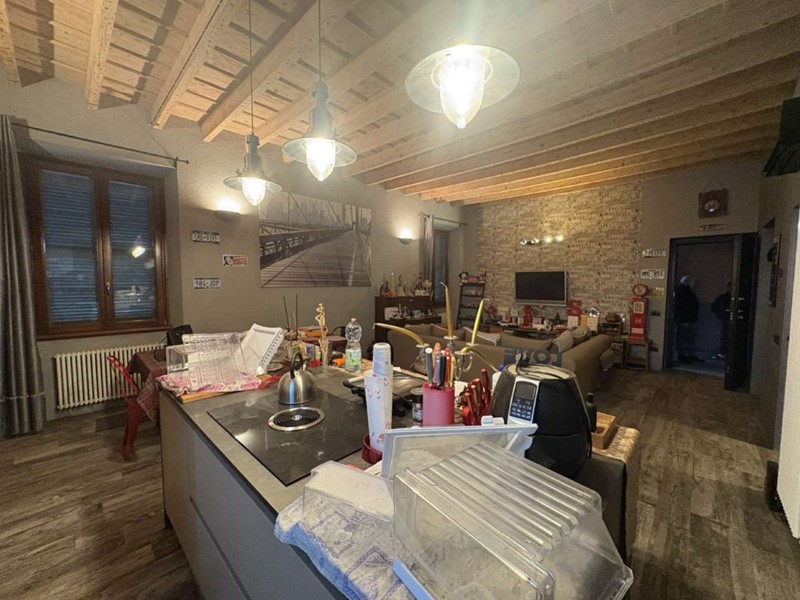 Appartamento in Vendita a Monza, 185'700&euro;, 102 m²