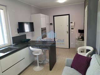 Quadrilocale in Vendita a Ameglia, 188'000&euro;, 85 m², arredato