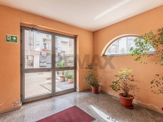 Appartamento in Vendita a Caltagirone, 153'000&euro;, 141 m²