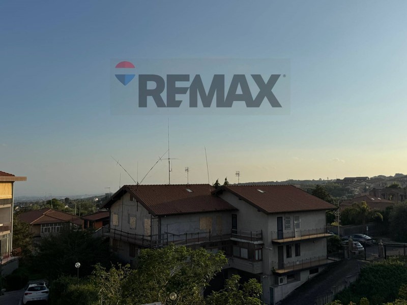 Appartamento in Vendita a San Pietro Clarenza, 165'000&euro;, 110 m²