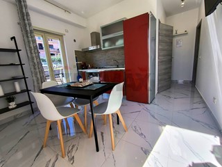 Trilocale in Vendita a Giardini Naxos, 115'000&euro;, 50 m²