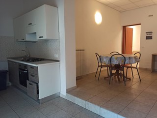 Appartamento in Affitto a Pisa, 1'170&euro;, 100 m²