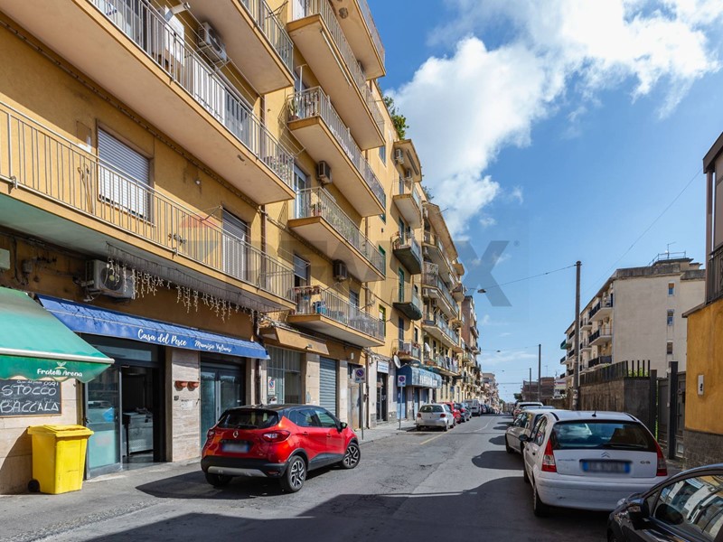 Appartamento in Vendita a Catania, 158'000&euro;, 100 m²