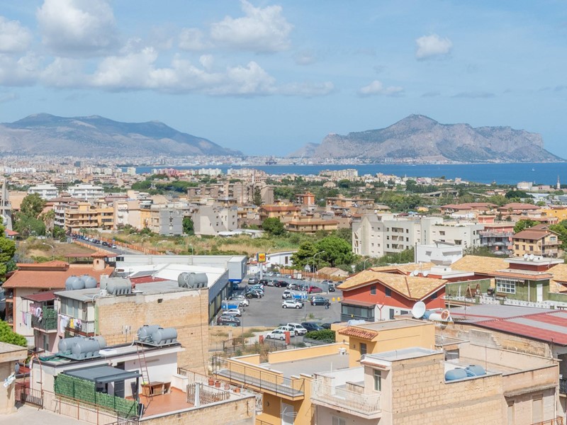 Quadrilocale in Vendita a Villabate, 125'000&euro;, 120 m²