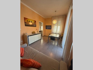 Bilocale in Vendita a Torino, 139'000&euro;, 61 m²