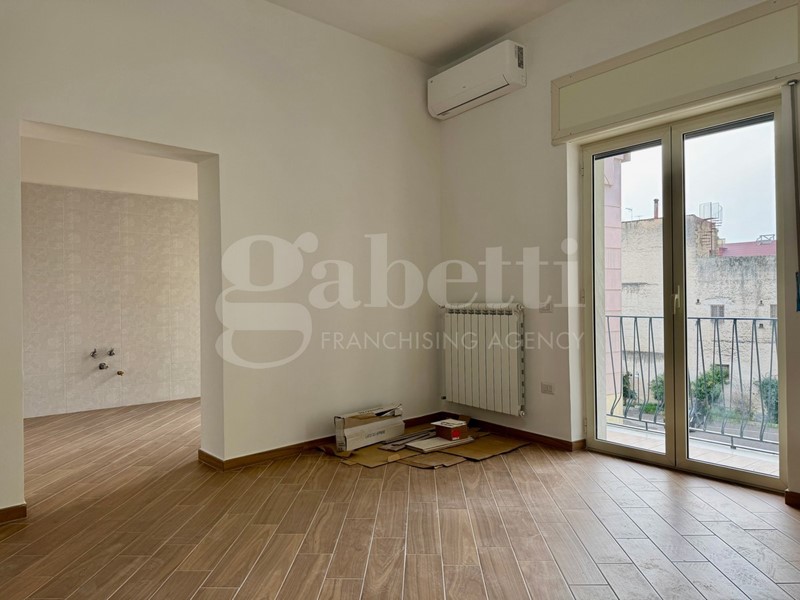 Trilocale in Affitto a Marano di Napoli, 650&euro;, 70 m²