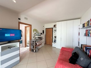 Monolocale in Vendita a Pisa, zona Porta a Mare, 160'000&euro;, 35 m², arredato, con Box