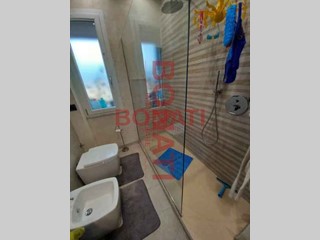 Appartamento in Vendita a La Spezia, 265'000&euro;, 131 m²