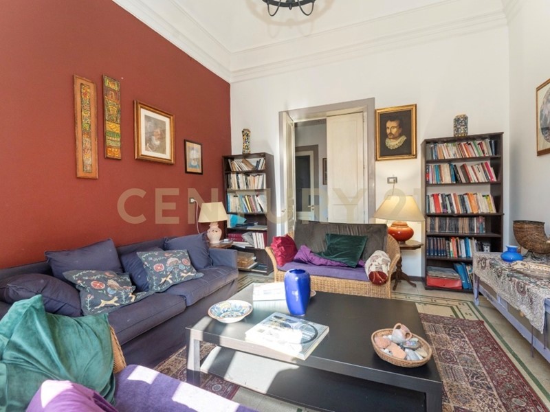 Appartamento in Vendita a Catania, 299'000&euro;, 155 m²