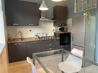 Quadrilocale in Affitto a Torino, zona Madonna del Pilone, 877&euro;, 108 m², arredato