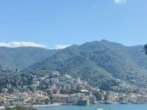Attico in Vendita a Rapallo, zona PORTO TURISTICO , 590'000&euro;, 160 m², arredato