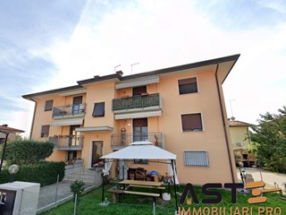 Appartamento in Vendita a Noventa di Piave, 90'000&euro;, 96 m²