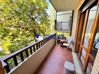 Appartamento in Vendita a Massa, zona Ronchi, 240'000&euro;, 85 m²