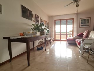 Appartamento in Vendita a San Miniato, zona San Miniato Basso, 175'000&euro;, 120 m²