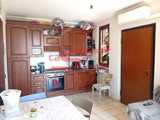 Bilocale in Vendita a Buggiano, zona Borgo a Buggiano, 92'000&euro;, 45 m², arredato, con Box