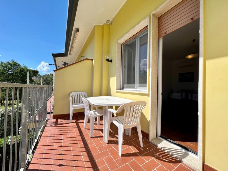 Quadrilocale in Affitto a Massa, zona Marina di Massa, 3'000&euro;, 55 m², arredato, con Box