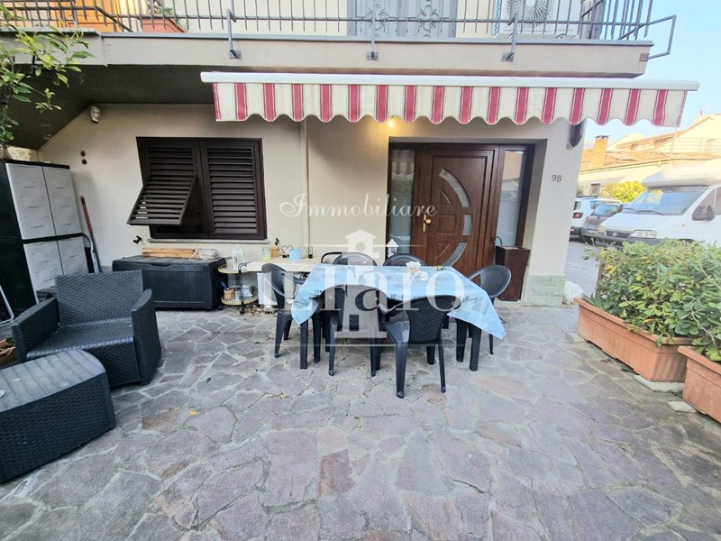 Bilocale in Vendita a Campi Bisenzio, 205'000&euro;, 54 m²