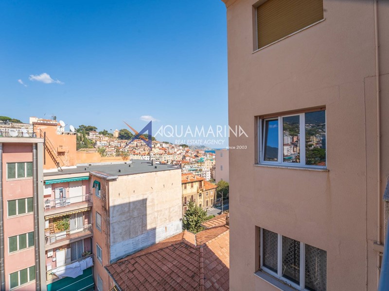 Bilocale in Vendita a Sanremo, 160'000&euro;, 47 m²
