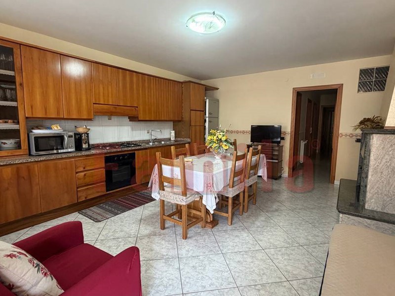 Quadrilocale in Affitto a Avella, 600&euro;, 110 m²
