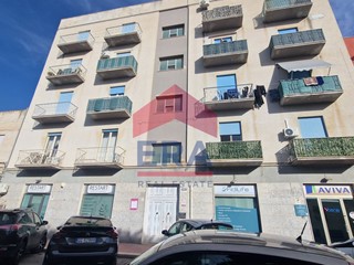 Quadrilocale in Vendita a Trapani, 50'000&euro;, 115 m²