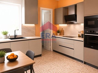 Quadrilocale in Vendita a Trapani, 40'000&euro;, 115 m²