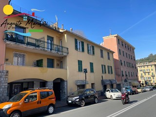 Appartamento in Vendita a Recco, 235'000&euro;, 91 m²