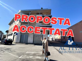 Trilocale in Vendita a Busto Arsizio, 99'000&euro;, 100 m²