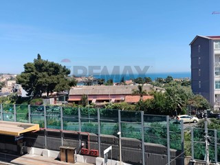 Appartamento in Vendita a Catania, 227'000&euro;, 142 m²