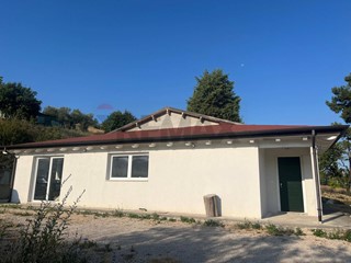 Loft in Vendita a Moscufo, 130'000&euro;, 128 m²