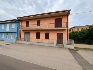 Appartamento in Vendita a Viddalba, 200'000&euro;, 300 m²