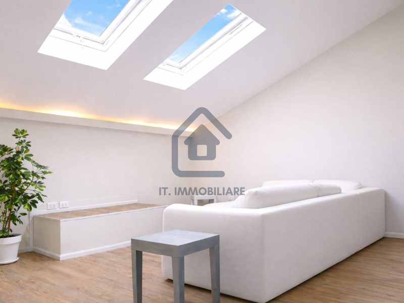 Bilocale in Vendita a Forlì, 138'000&euro;, 78 m²