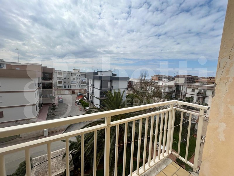 Bilocale in Vendita a Margherita di Savoia, 85'000&euro;, 50 m², arredato