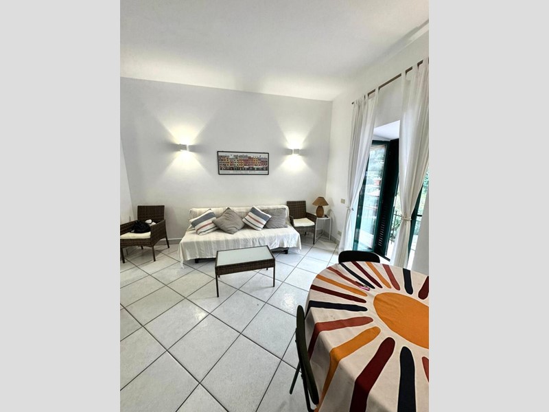 Quadrilocale in Affitto a San Felice Circeo, 76 m²