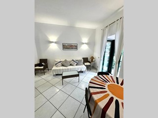 Quadrilocale in Affitto a San Felice Circeo, 76 m²