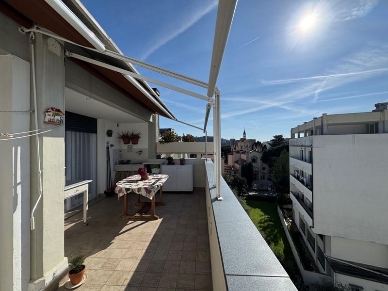 Quadrilocale in Vendita a Sestri Levante, zona comodo ai servizi, 370'000&euro;, 121 m²