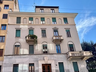 Trilocale in Vendita a Milano, zona 028 Romana/Montenero, 550'000&euro;, 77 m²