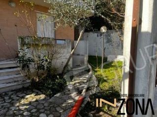 Quadrilocale in Vendita a Vico del Gargano, 18'000&euro;, 118 m²