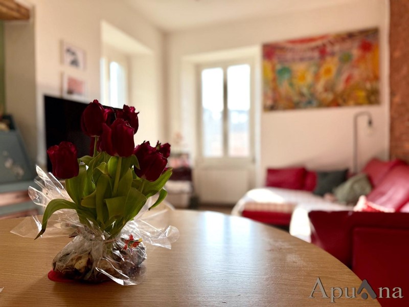 Trilocale in Vendita a Massa, 180'000&euro;, 55 m², arredato