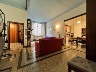 Appartamento in Vendita a Lucca, 430'000&euro;, 120 m²