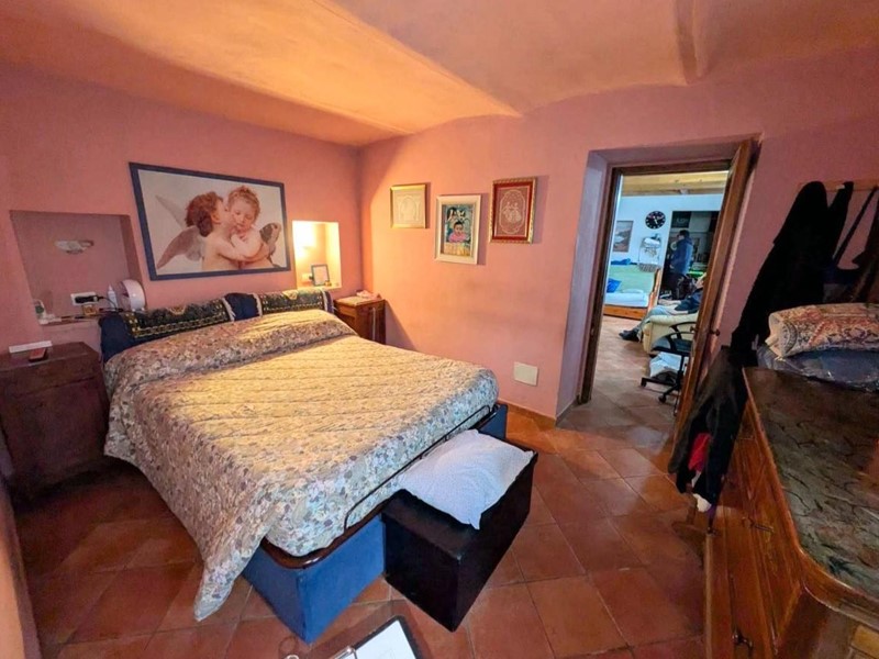 Appartamento in Vendita a Castellazzo Bormida, 27'000&euro;, 316 m²