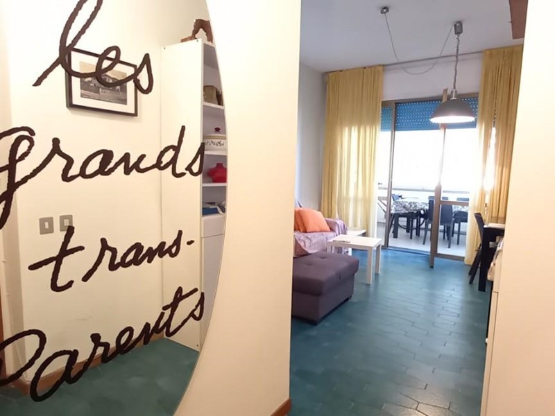 Quadrilocale in Affitto a Camaiore, zona Lido di Camaiore, 1'500&euro;, 65 m², arredato