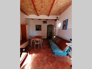 Quadrilocale in Vendita a Terricciola, 85'000&euro;, 75 m²