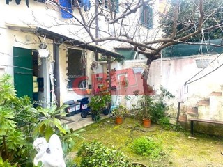 Trilocale in Vendita a Livorno, zona Ardenza, 360'000&euro;, 100 m², arredato