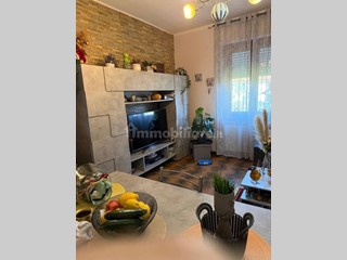 Quadrilocale in Vendita a Castelnuovo Magra, zona Molicciara, 142'000&euro;, 80 m²