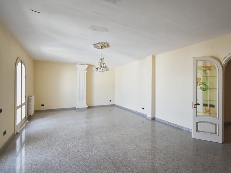 Appartamento in Vendita a Porto Cesareo, 200'000&euro;, 215 m²