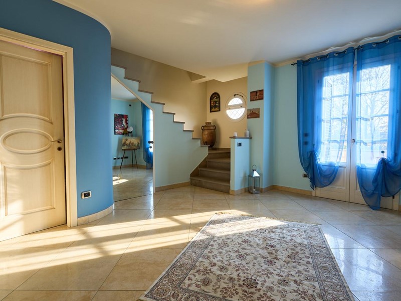 Appartamento in Affitto a Fucecchio, zona Botteghe, 1'500&euro;, 190 m², arredato