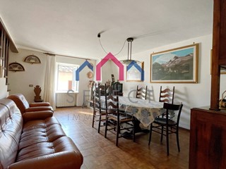 Appartamento in Vendita a Villa Basilica, 145'000&euro;, 235 m²